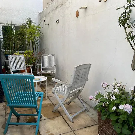 Da Giuseppe London Apartment Exterior photo
